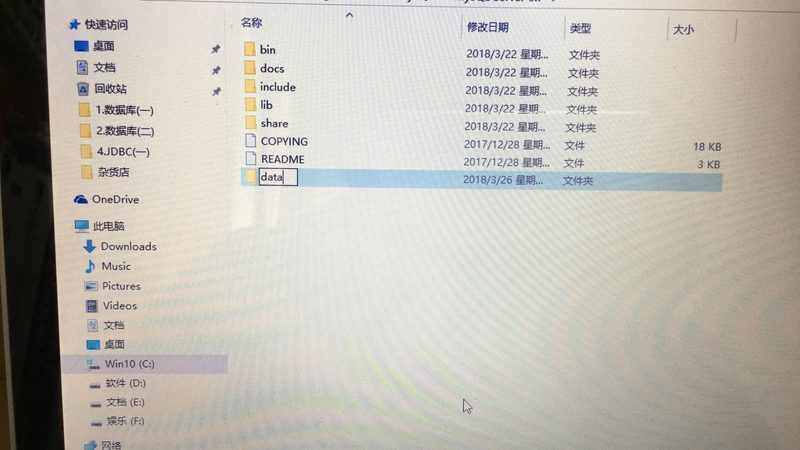 长途搬家车辆运输费用主要由以下几个部分构成：